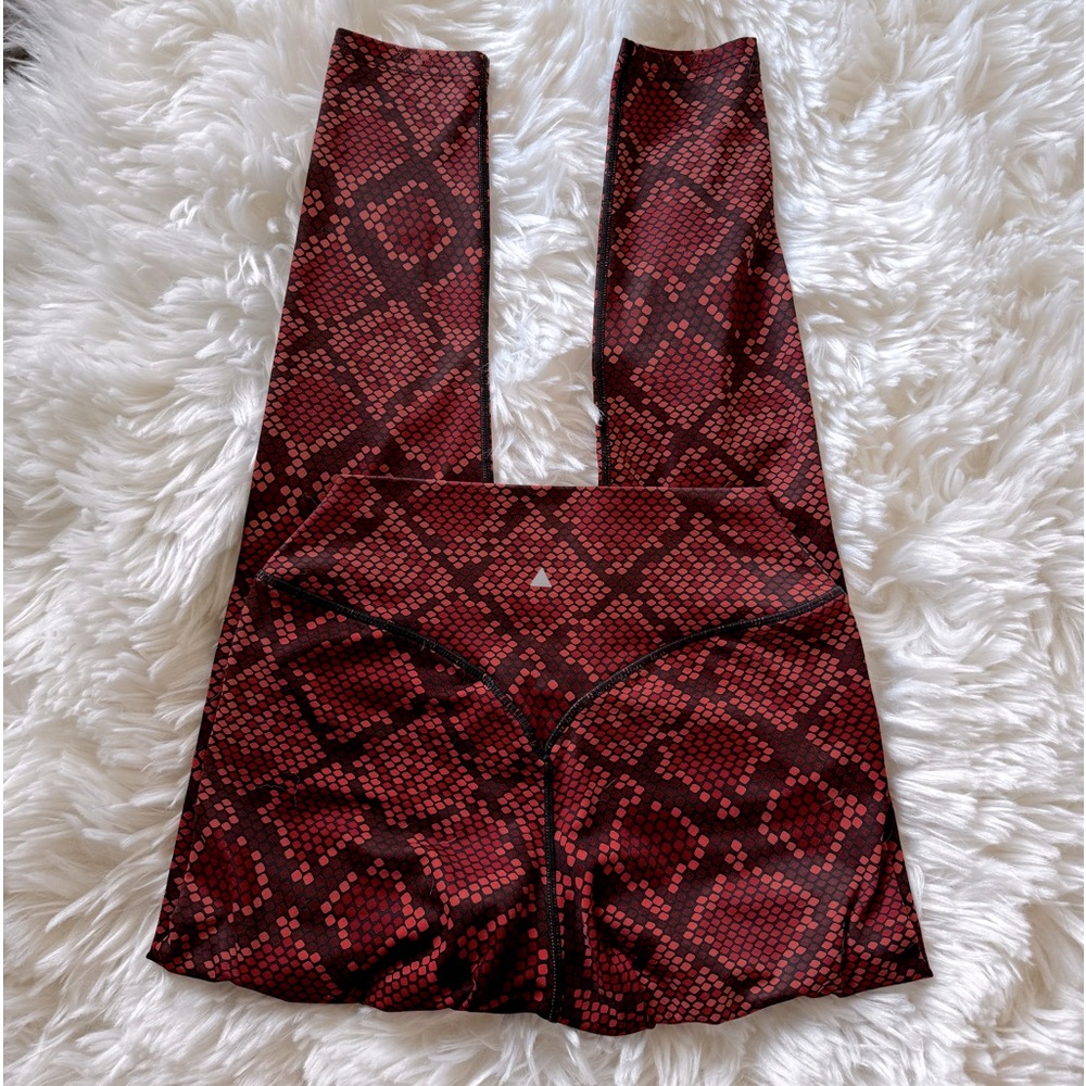 Balance Athletica- High Wasted Leggings